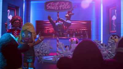 (dance music playing) - Santa Inc.
