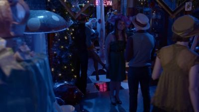 ( dance music plays ) - Pretty Little Liars