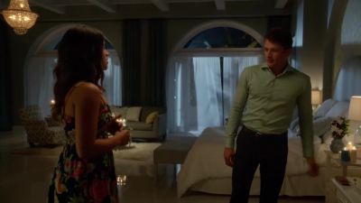 Dance with me? - Jane the Virgin