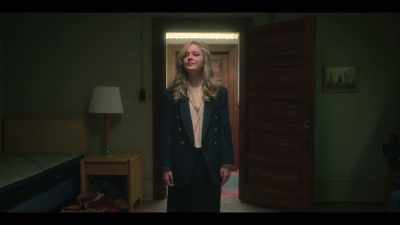 [Dani]
I'm gonna be in England a while longer. - The Haunting of Bly Manor