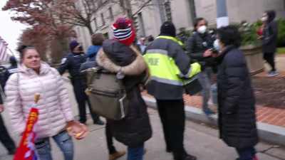 [Daniel]
At one point, some people
with tact gear came up - The Sixth