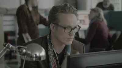 - Daniel Ferbé.
- A miserable front page. - The Bridge