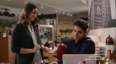 Daniel gets in late tonight
from New York. - A Godwink Christmas