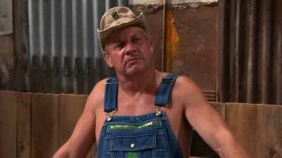 [daniel] I'm going
to use a lime - Moonshiners: Master Distiller