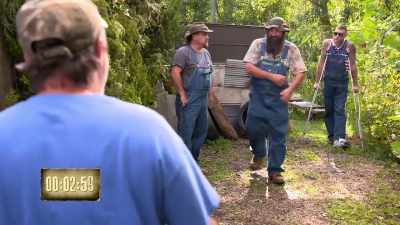 [daniel laughs] - Moonshiners: Master Distiller