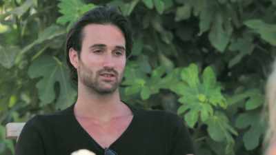DANIEL:
So getting to know somebody - Love Island