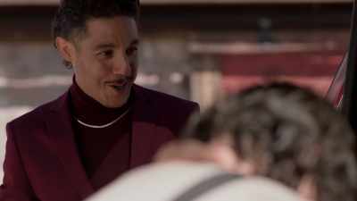 [Danny chuckles, sniffs] - Squealer