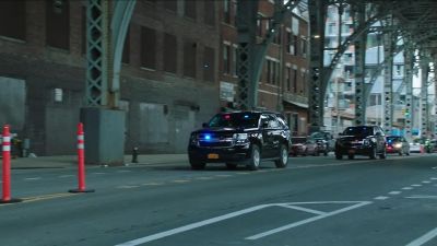 DANNY:
Gun! Gun! - Blue Bloods