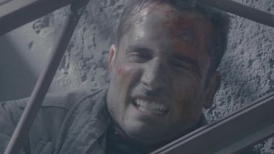 Danny, you hold on for me. - Chicago Fire