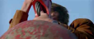 Danny! Stop the crane now! Stop it! - Last Action Hero