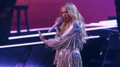 DANNY: They're going to come
to our house - Carrie Underwood: Reflection