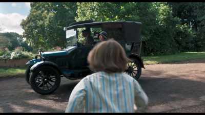 DAPHNE:
It's only been two weeks. - Goodbye Christopher Robin