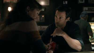 Daphne just threatened to phone Connor - The Company You Keep
