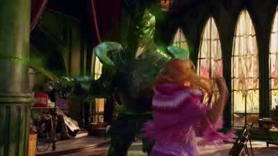 Daphne! - Scooby Doo 2: Monsters Unleashed