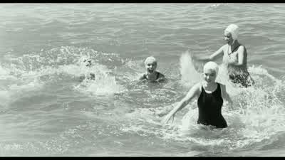 Daphne. - Some Like It Hot