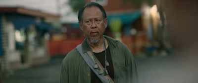 -Dara is alive, Sombat. - Mayhem!