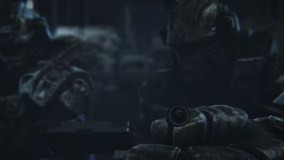 Darkness is your friend whatever you do don't turn on the lights - Starship Troopers: Invasion