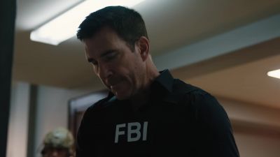 Darla, I know it wasn't you
that fired that shot. - FBI: Most Wanted