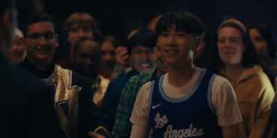 ♪ Darlin' don't you go and cut your hair ♪ - Chang Can Dunk
