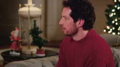 Darling, you haven't
lived until you've had - A Merry Single Christmas