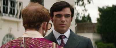 Darling, why don't you
clean yourself up, - Rocketman
