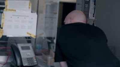 Darren, do you understand the reason
why you've been arrested? - The Detectives: Fighting Organised Crime