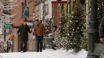 Darren just has to understand - Christmas at Grand Valley