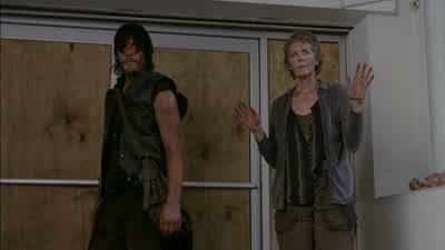 Lay down your crossbow. - The Walking Dead
