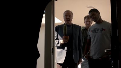 - Daryll.
- Allan. - Ray Donovan