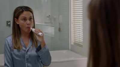 ♪ Dashing through the snow ♪ - Christmas Unleashed