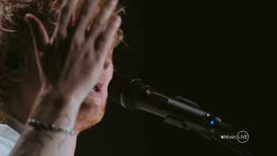 Dat is waar het bij volwassen zijn om draait, - Apple Music Live: Ed Sheeran
