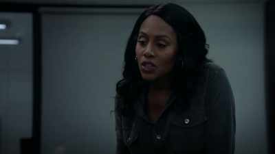 - Date. Trish. No, Teri.
- You're telling me there's - All Rise