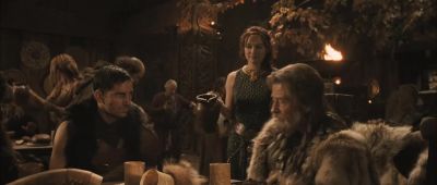 Daughter Kainan needs some drink - Outlander