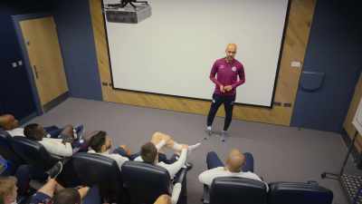 Daughters, sons,
grandfathers, grandmothers - All or Nothing: Manchester City
