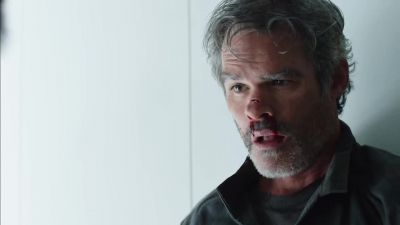- (D'av): What the hell?
- (Hogan): We got work to do. - Killjoys