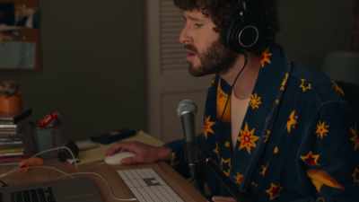 (Dave humming) - DAVE