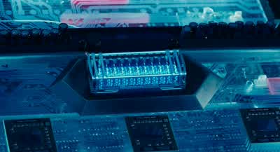 Signal decoy in place. - Ant Man