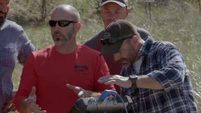 DAVE: Those are two
fairly same-depth anomalies - The Curse of Civil War Gold