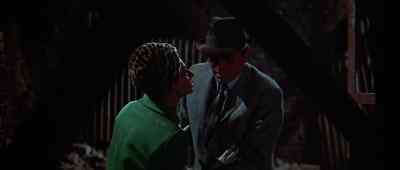 - David, you followed me.
- No, I didn't. - Arabesque