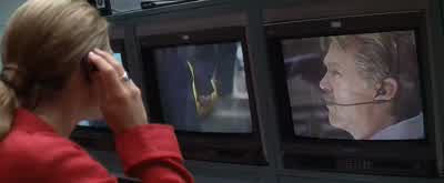 David, he's got something in his hand! - Contact
