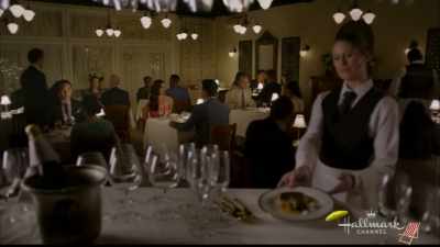 David, I can't believe
you got us a table at this place. - A Taste of Summer