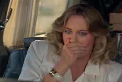 David, let me out of this car! - Moonlighting