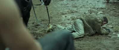DAVY: Don't let him see that it hurts. - Chaos Walking