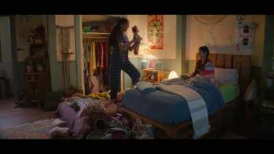 Dawn, I'd like to introduce you
to Mr. Clowny. - The Baby-Sitters Club