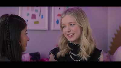 - Dawn, you should really be a therapist.
- I know. - The Baby-Sitters Club