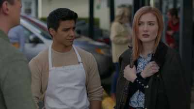 Dawn wanted
to stop the wedding, - Aurora Teagarden Mysteries: Something New