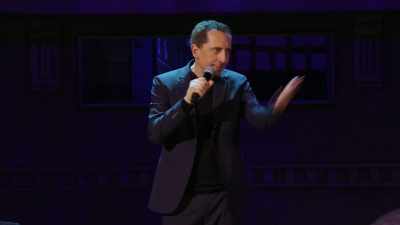 De câte ori un suporter mă vede
cu șapca pe cap, - Gad Elmaleh: American Dream