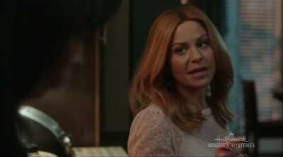 De Maltezer Valk. Ook van Dashiell Hammett. - Aurora Teagarden Mysteries: A Game of Cat and Mouse