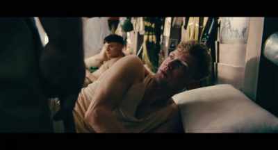 De Vries, Cohen... Get up. - The East