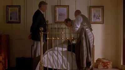 Dead not more than an hour.
Instantaneous. - Agatha Christie's Poirot